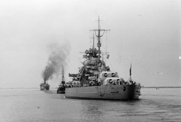 Battleship Bismarck Underway