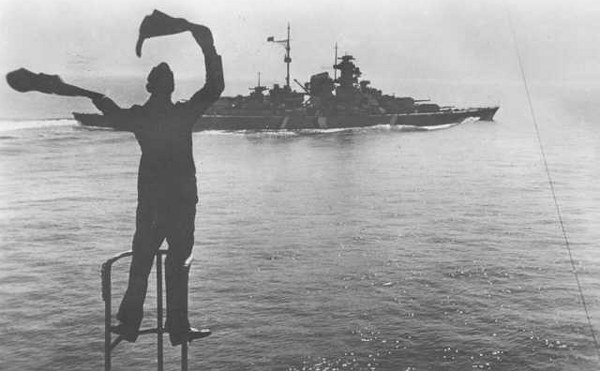 Signals to Bismarck