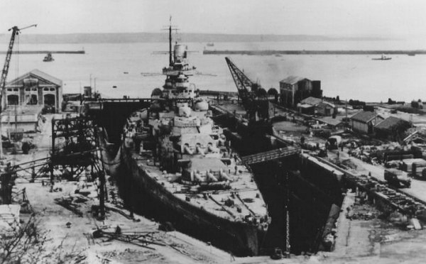 Battleship Gneisenau dry dock Brest
