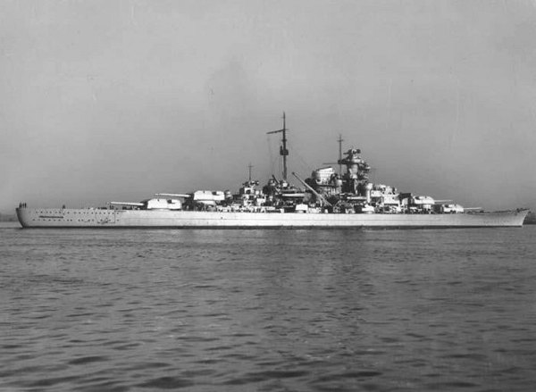 Bismarck in the Elbe Riber